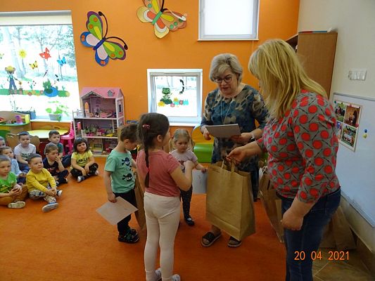 Grafika #5: Wręczenie nagród w konkursie plastycznym Ozdoba wielkanocna