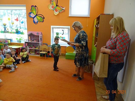 Grafika #7: Wręczenie nagród w konkursie plastycznym Ozdoba wielkanocna