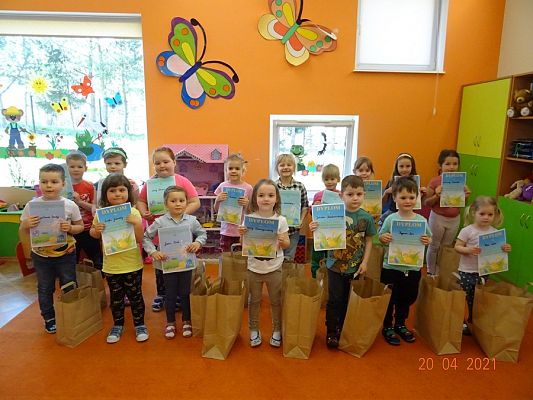 Grafika #19: Wręczenie nagród w konkursie plastycznym Ozdoba wielkanocna