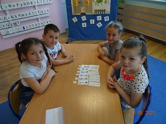 Grafika #2: I Międzyprzedszkolne Potyczki Matematyczne Jestem chwat-z matematyką za pan brat