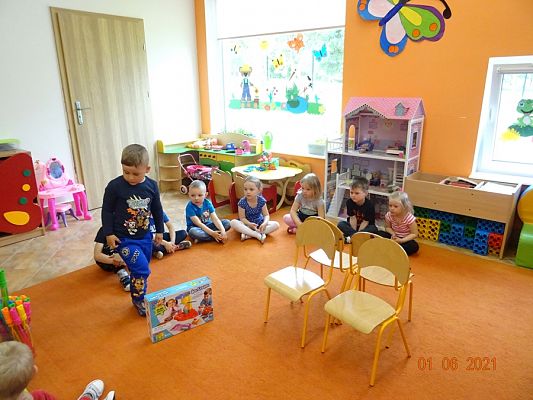 Grafika #4: Dzień Dziecka