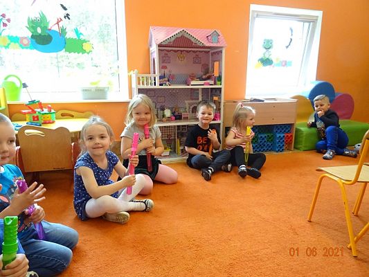 Grafika #9: Dzień Dziecka