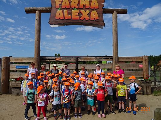 Grafika #0: Wycieczka na Farmę Alexa cz. I