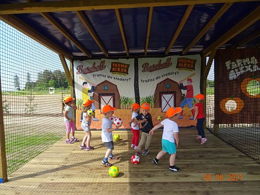 Grafika #15: Wycieczka na Farmę Alexa cz. I