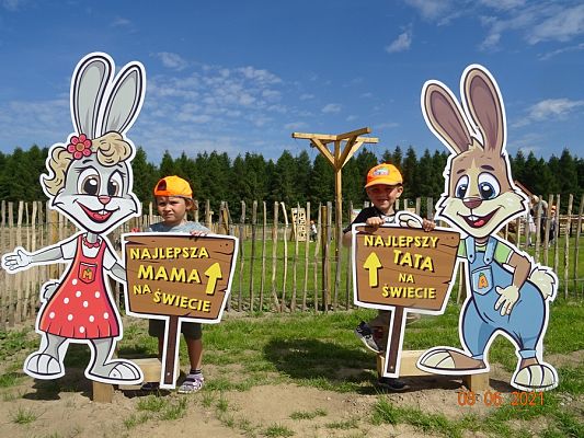 Grafika #21: Wycieczka na Farmę Alexa cz. I