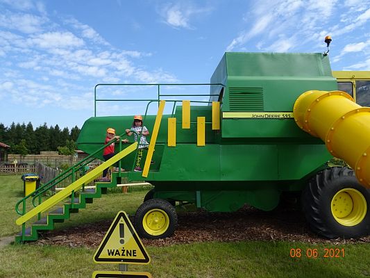 Grafika #7: Wycieczka na Farmę Alexa cz. II