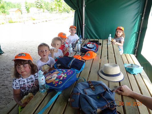 Grafika #26: Wycieczka na Farmę Alexa cz. II