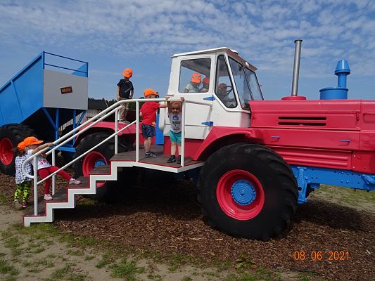 Grafika #30: Wycieczka na Farmę Alexa cz. II