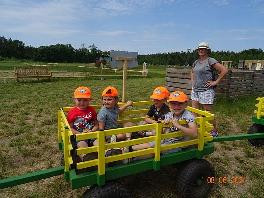 Grafika #39: Wycieczka na Farmę Alexa cz. II