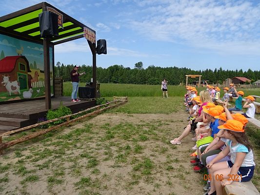 Grafika #45: Wycieczka na Farmę Alexa cz. II