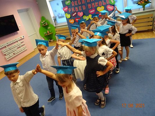 Grafika #5: Żegnaj przedszkole.zakończenie 6-latków cz. II