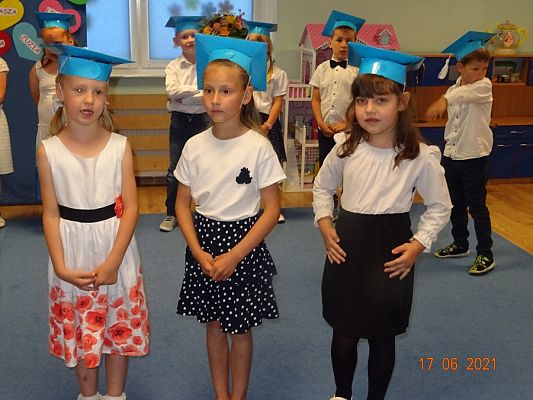 Grafika #19: Żegnaj przedszkole.zakończenie 6-latków cz. II