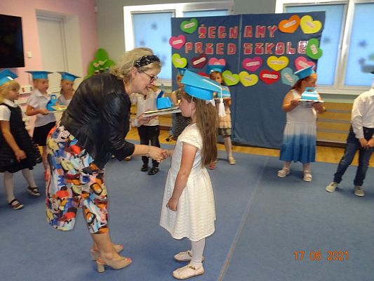 Grafika #9: Żegnaj przedszkolezakończenie 6-latków cz. III