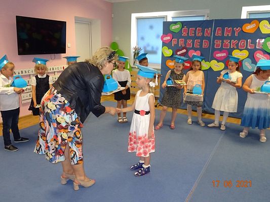 Grafika #15: Żegnaj przedszkolezakończenie 6-latków cz. III