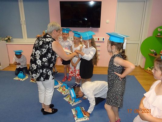 Grafika #23: Żegnaj przedszkolezakończenie 6-latków cz. III