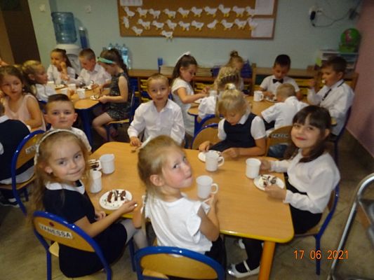 Grafika #37: Żegnaj przedszkolezakończenie 6-latków cz. III