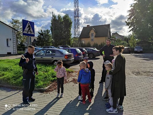 Grafika #15: Spotkanie z policjantami cz. II