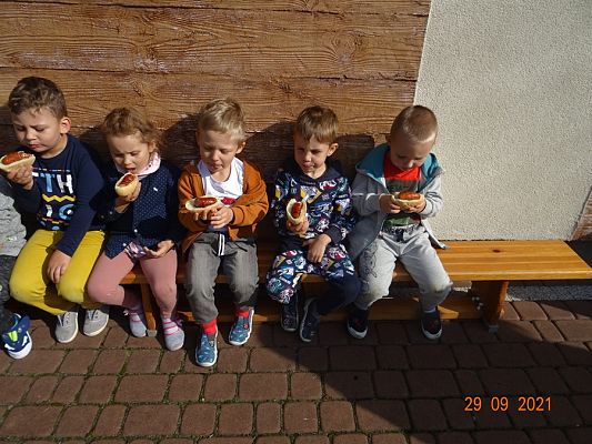 Grafika #11: Grill w przedszkolu