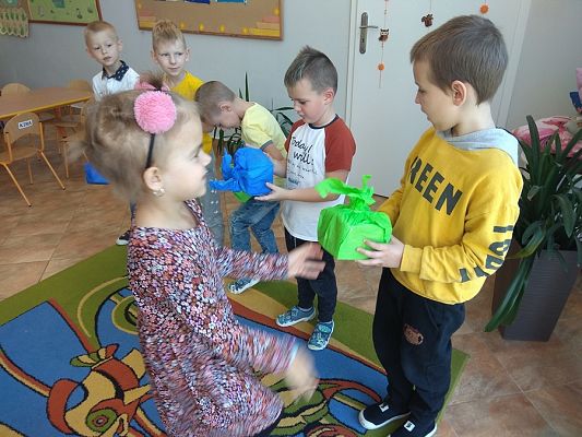 Grafika #12: Dzień Chłopaka w przedszkolu