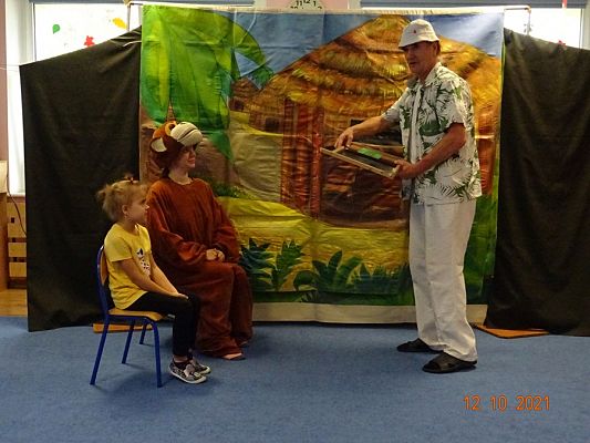 Grafika #14: Teatrzyk Przygody Małpki Fiki-Miki