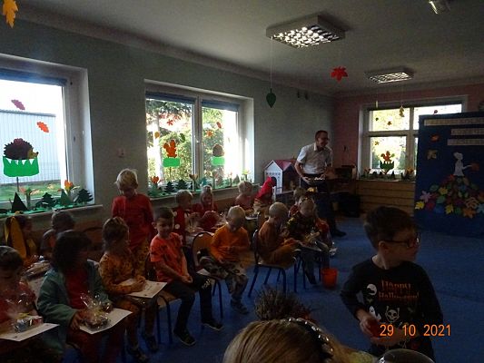 Grafika #46: Przedszkolny Konkurs Recytatorski Jesienne pogaduchy