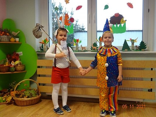 Grafika #3: Międzynarodowy Dzień Postaci Bajkowych cz.I