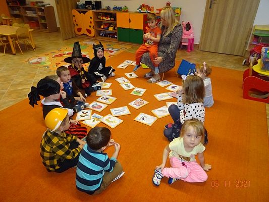 Grafika #6: Międzynarodowy Dzień Postaci Bajkowych cz.I