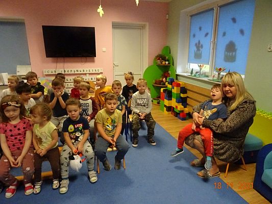 Grafika #0: Teatrzyk Powrót w Krainę Baśni