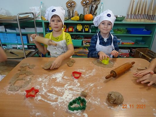 Grafika #5: Pieczemy świąteczne pierniczki cz. III