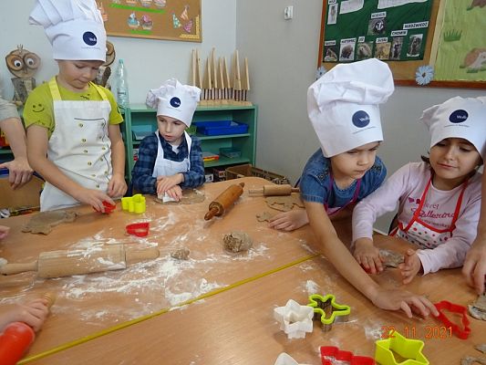 Grafika #6: Pieczemy świąteczne pierniczki cz. III