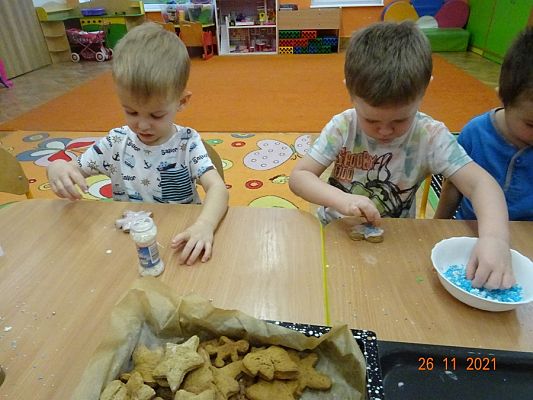 Grafika #4: Dekorujemy świąteczne pierniki cz. II