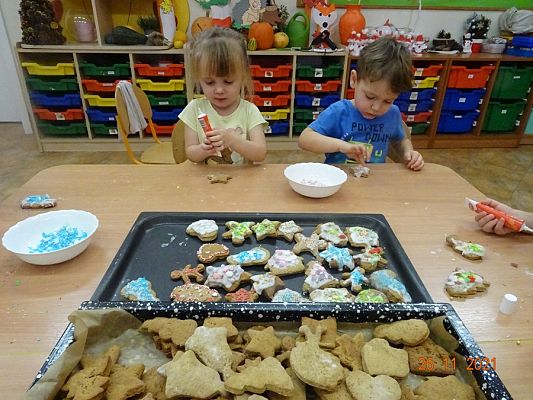 Grafika #6: Dekorujemy świąteczne pierniki cz. II