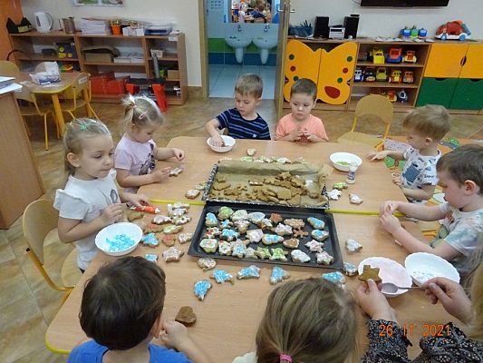 Grafika #3: Dekorujemy świąteczne pierniki cz. III