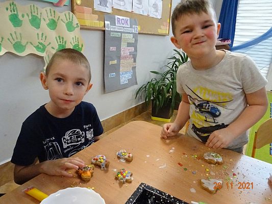 Grafika #2: Dekorujemy świąteczne pierniki cz. IV