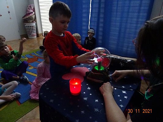 Grafika #16: Andrzejki cz. III