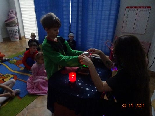 Grafika #17: Andrzejki cz. III