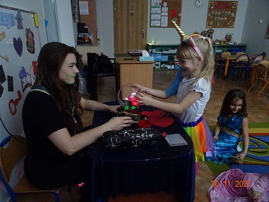 Grafika #4: Andrzejki cz. IV