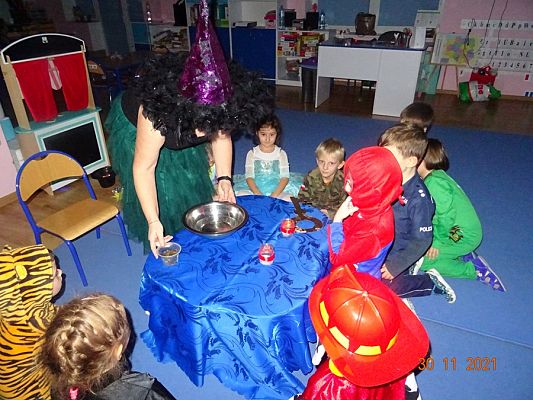 Grafika #9: Andrzejki cz. IV