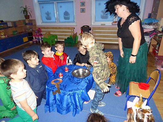 Grafika #13: Andrzejki cz. IV