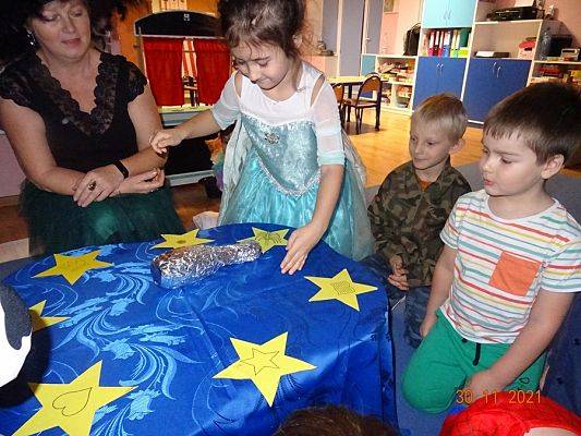 Grafika #1: Andrzejki cz. V