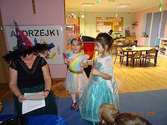 Grafika #6: Andrzejki cz. V