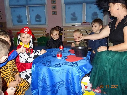 Grafika #15: Andrzejki cz. VI