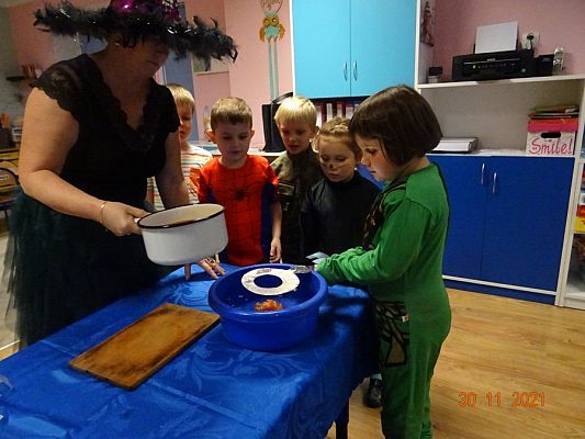 Grafika #19: Andrzejki cz. VI