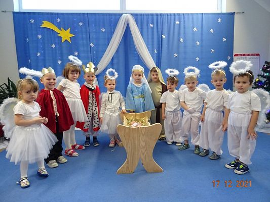 Grafika #3: Przedstawienie świąteczne cz. I