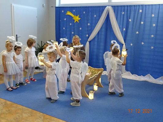 Grafika #9: Przedstawienie świąteczne cz. II