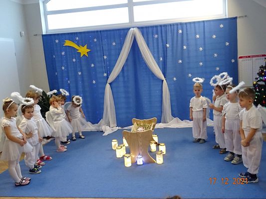 Grafika #10: Przedstawienie świąteczne cz. II