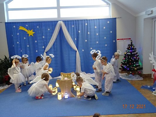 Grafika #11: Przedstawienie świąteczne cz. II