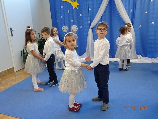 Grafika #10: Przedstawienie świąteczne cz. III