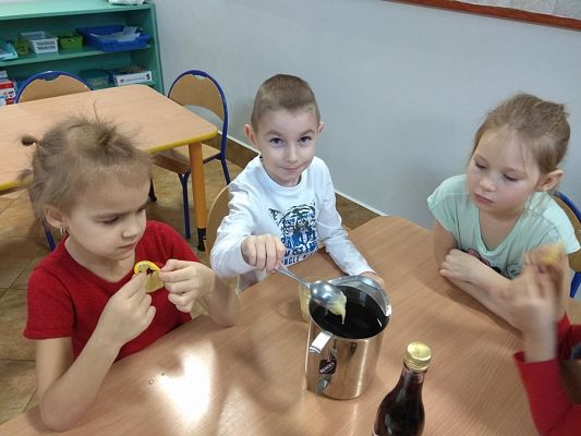 Grafika #3: Receptura Kici Koci -grupa III Sowy