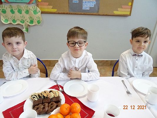 Grafika #3: Wigilia w przedszkolu cz. I